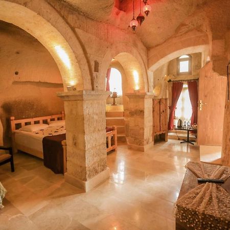 Abu Hayat Cave Suites Ortahisar Exterior photo